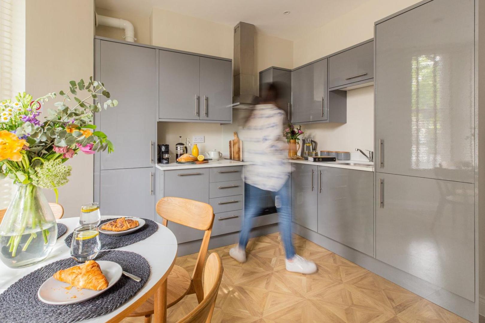 Cohost Partners | Close To City Centre | One Br! Cardiff Kültér fotó
